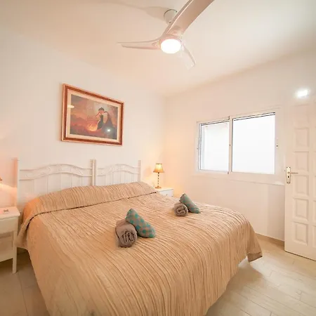Appartement Oasis Bay - Cliffs, Beach, Town Center *