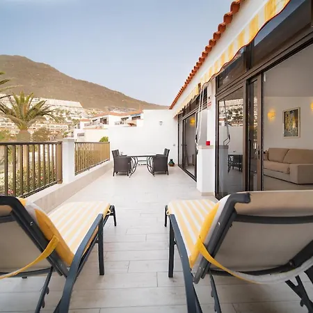 Apartment Oasis Bay - Cliffs, Beach, Town Center